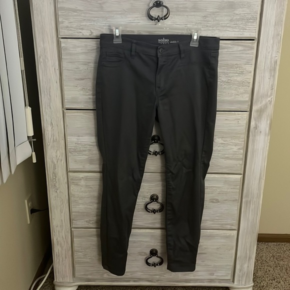 New York & Company Pants - grey new york and company ankle leggings soho jeans